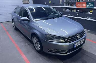 Седан Volkswagen Passat 2011 в 