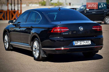Седан Volkswagen Passat 2018 в 