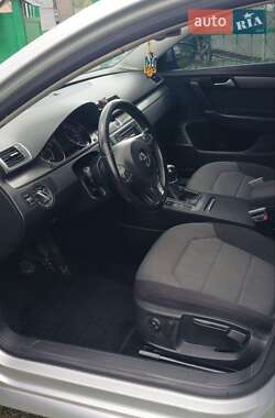 Универсал Volkswagen Passat 2013 в 