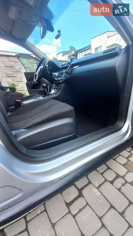 Універсал Volkswagen Passat 2007 в Рівному