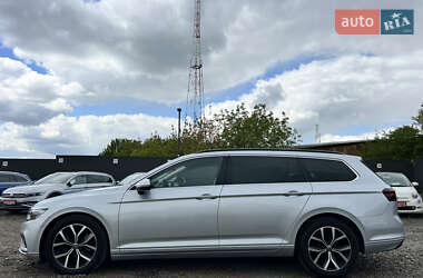 Універсал Volkswagen Passat 2022 в 