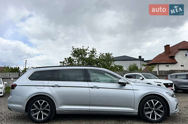 Універсал Volkswagen Passat 2022 в 
