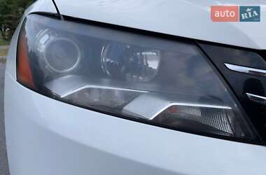 Седан Volkswagen Passat 2011 в 