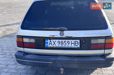Универсал Volkswagen Passat 1989 в 