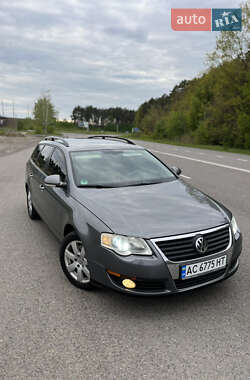 Универсал Volkswagen Passat 2008 в Львове