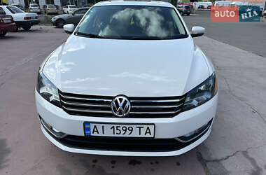 Седан Volkswagen Passat 2014 в Києві