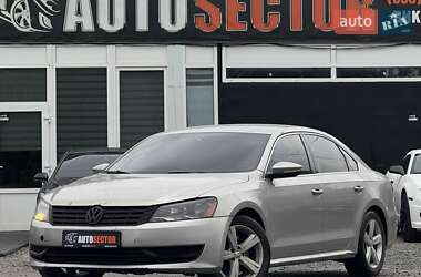 Седан Volkswagen Passat 2011 в Харкові