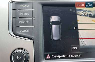 Универсал Volkswagen Passat 2015 в 