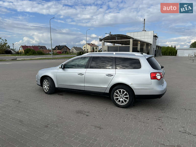 Універсал Volkswagen Passat 2007 в Городку