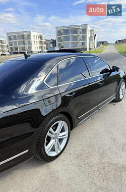 Седан Volkswagen Passat 2014 в 