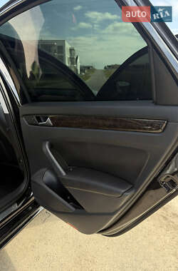 Седан Volkswagen Passat 2014 в 