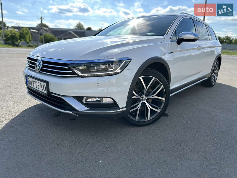 Универсал Volkswagen Passat 2016 в Беляевке