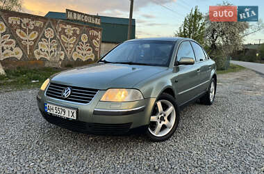 Седан Volkswagen Passat 2001 в Турке