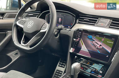 Універсал Volkswagen Passat 2021 в 