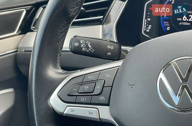 Універсал Volkswagen Passat 2021 в 
