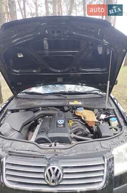 Седан Volkswagen Passat 2001 в 