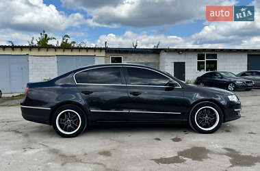 Седан Volkswagen Passat 2007 в 