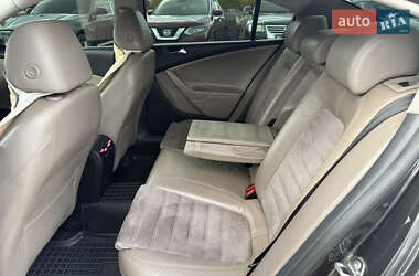 Седан Volkswagen Passat 2007 в 