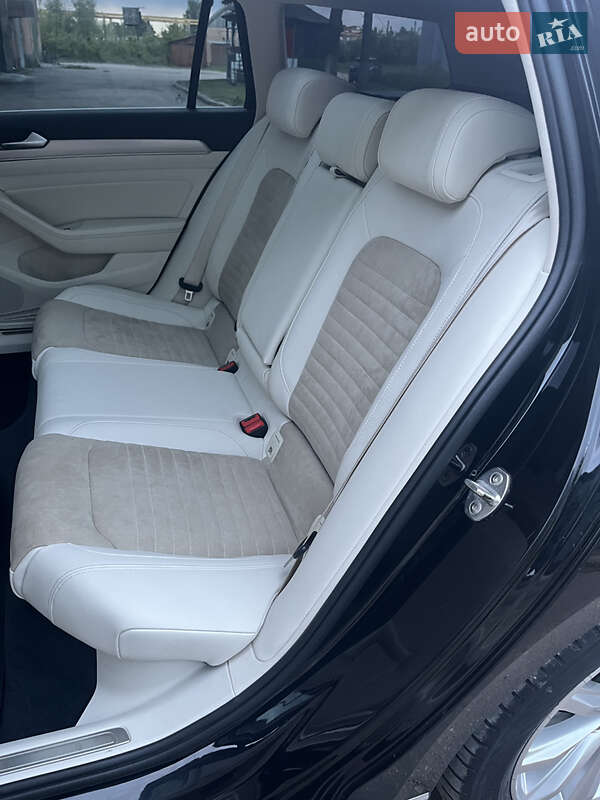 Универсал Volkswagen Passat 2018 в Бердичеве