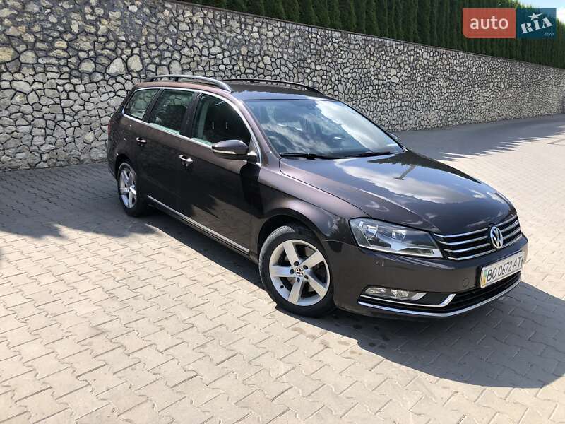 Универсал Volkswagen Passat 2011 в Подволочиске