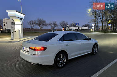 Седан Volkswagen Passat 2020 в 