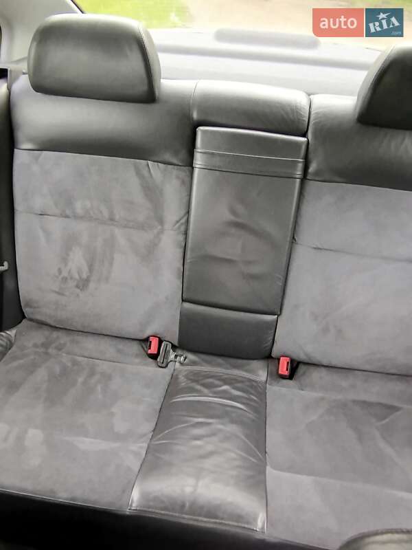 Седан Volkswagen Passat 2005 в Пирятине