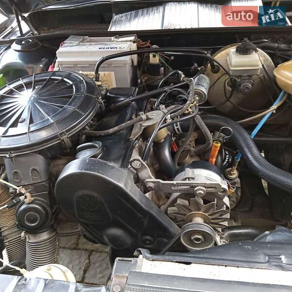 Хетчбек Volkswagen Passat 1987 в Чернівцях фото 40 Хетчбек Volkswagen Passat 1987 в Чернівцях