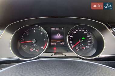 Універсал Volkswagen Passat 2015 в 