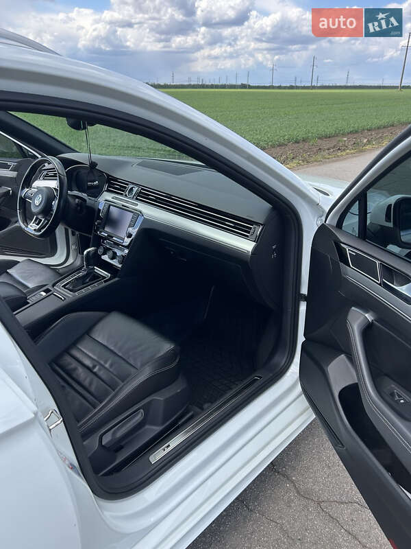 Универсал Volkswagen Passat 2017 в Никополе