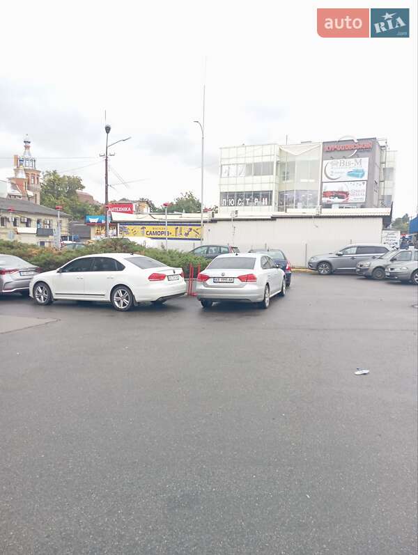 Седан Volkswagen Passat 2014 в Днепре