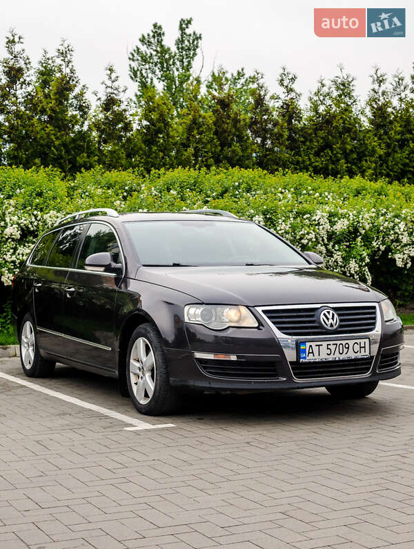 Універсал Volkswagen Passat 2010 в Івано-Франківську