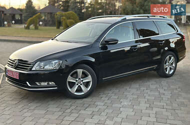 Універсал Volkswagen Passat 2011 в Сарнах