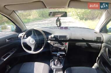 Універсал Volkswagen Passat 1997 в 