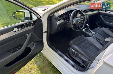 Универсал Volkswagen Passat 2015 в 