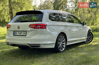 Универсал Volkswagen Passat 2015 в 
