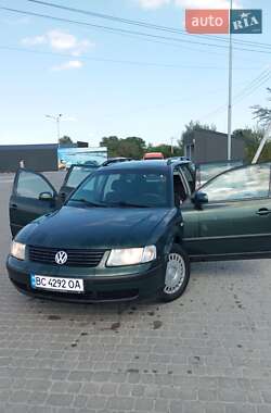 Универсал Volkswagen Passat 1997 в Буковеле