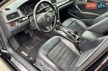 Седан Volkswagen Passat 2014 в 