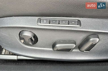 Седан Volkswagen Passat 2014 в 
