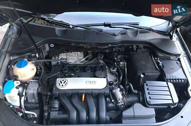 Седан Volkswagen Passat 2007 в 