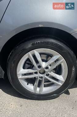 Седан Volkswagen Passat 2007 в 
