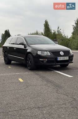 Універсал Volkswagen Passat 2008 в Києві