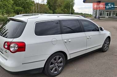 Універсал Volkswagen Passat 2010 в 