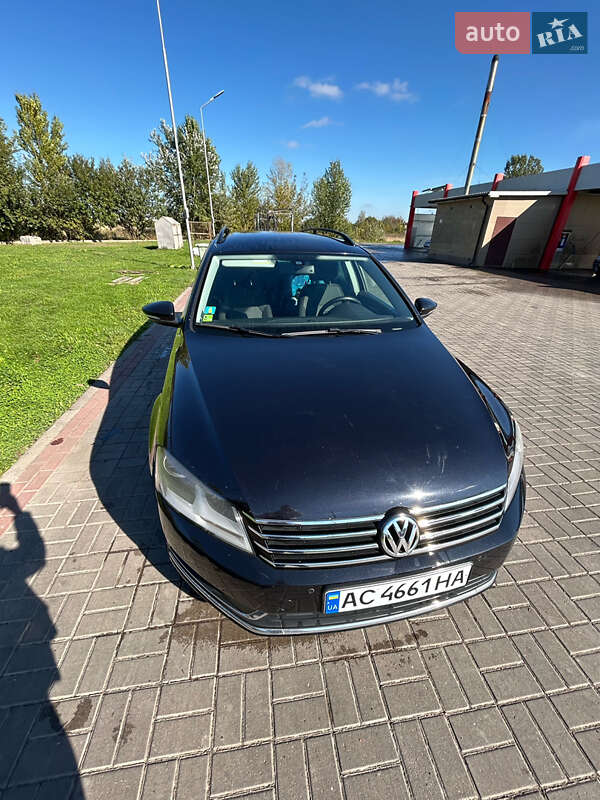 Универсал Volkswagen Passat 2012 в Нововолынске фото 9 Универсал Volkswagen Passat 2012 в Нововолынске