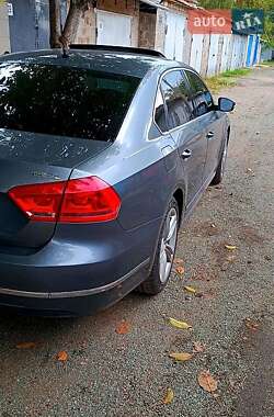Седан Volkswagen Passat 2015 в 