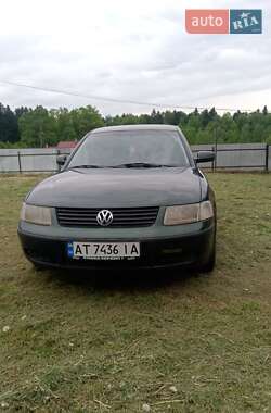 Седан Volkswagen Passat 1998 в Чернівцях
