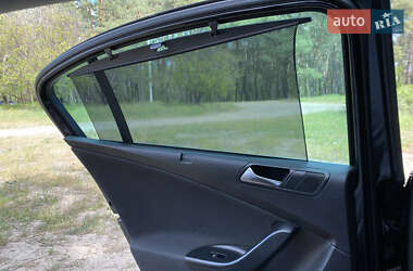 Седан Volkswagen Passat 2009 в 