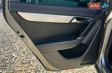 Универсал Volkswagen Passat 2012 в 