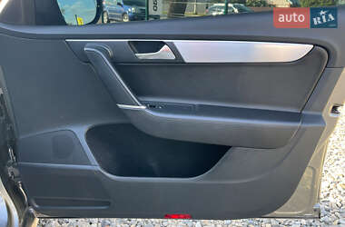Универсал Volkswagen Passat 2012 в 