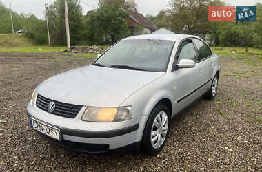 Седан Volkswagen Passat 1999 в Косові