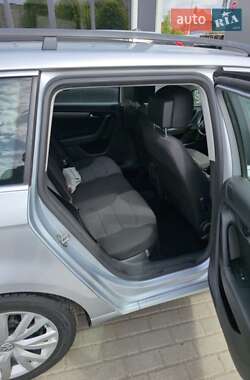 Универсал Volkswagen Passat 2012 в 
